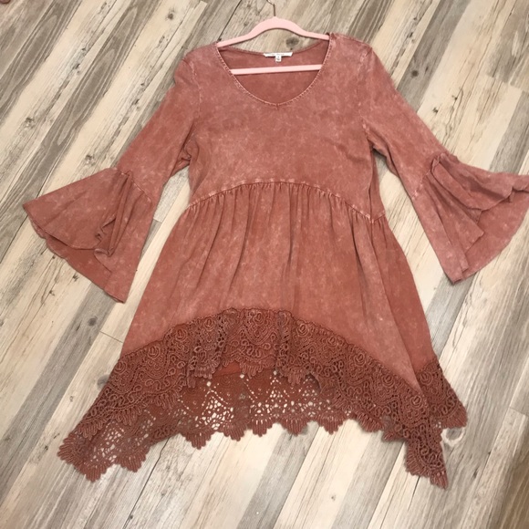 Boutique Distressed Boho Tunic size Medium - Picture 2 of 13
